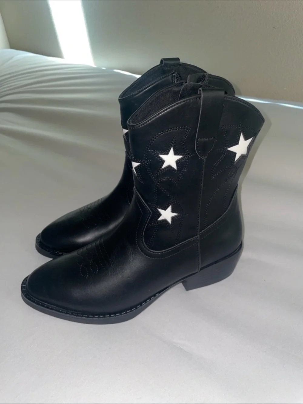 Girls‎ Western Boots Size 4 Black White Star Faux Leather Cowboy